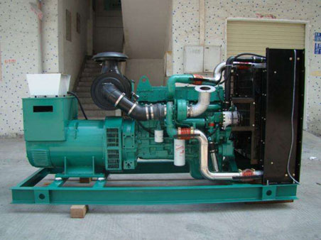 张家口1100kw康明斯柴油发电机组